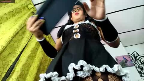 Snapshot of andygrajalez chatting on 10-06-25, 11:35 andygrajalez online show from 10-06-25, 11:35