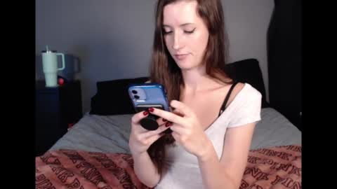 Snapshot of andyhayes69 chatting on 09-12-25, 02:33 andyhayes69 online show from 09-12-25, 02:33
