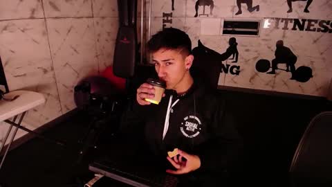 Andy Joy  online show from 03-10-25, 10:15