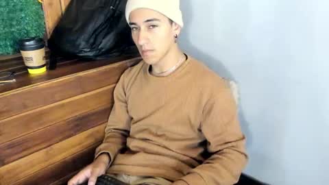 Andy Joy  online show from 11-24-25, 11:21