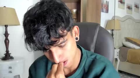 andyxibrat online show from 06-08-26, 07:03