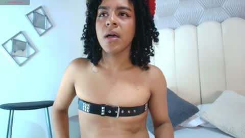 Snapshot of andyy_hill chatting on 07-24-26, 12:14 Andy Hill online show from 07-24-26, 12:14