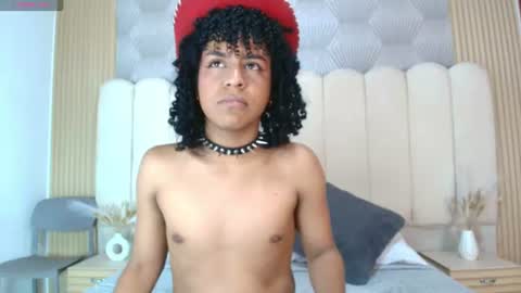Snapshot of andyy_hill chatting on 07-28-26, 12:12 Andy Hill online show from 07-28-26, 12:12