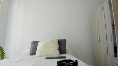Snapshot of andyylove_jk chatting on 04-04-26, 02:47 Andy online show from 04-04-26, 02:47
