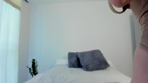 Snapshot of andyylove_jk chatting on 04-16-26, 12:28 Andy online show from 04-16-26, 12:28