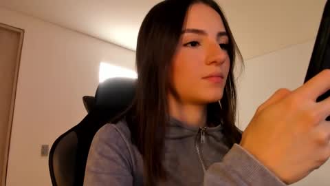      online show from 02-17-25, 05:21