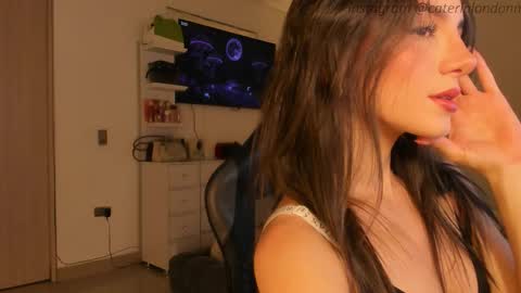      online show from 10-16-25, 05:52