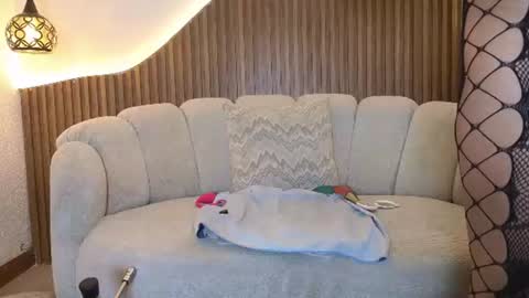 Anell online show from 07-10-26, 07:27