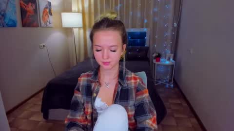 Snapshot of anfisalorns chatting on 02-05-25, 04:14 Anfisa online show from 02-05-25, 04:14