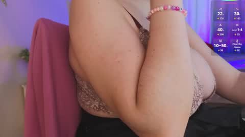 Ange online show from 04-13-26, 07:14