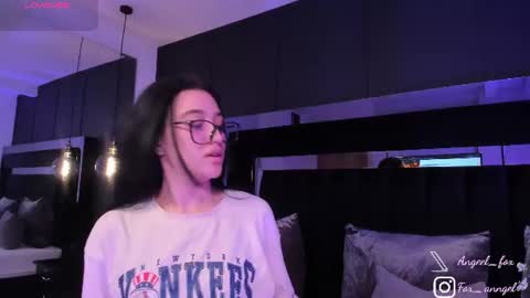 Snapshot of angeel_fox chatting on 07-02-26, 02:33 Angel online show from 07-02-26, 02:33
