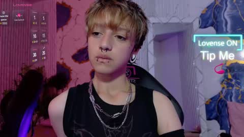 angeel_tay online show from 05-30-26, 10:51