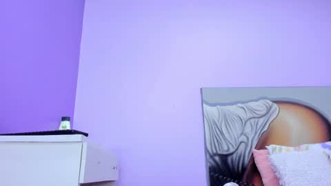  Angel  online show from 02-25-25, 01:09