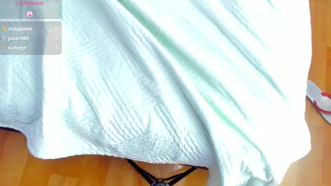  Angel  online show from 09-21-25, 03:35