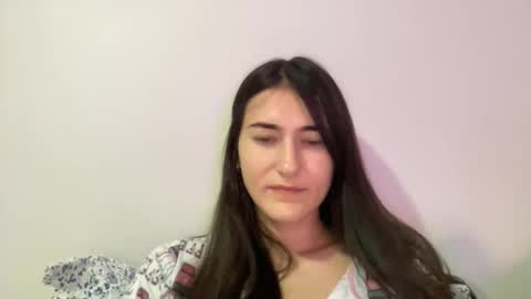 Snapshot of angel_babyyy1 chatting on 10-24-25, 02:13 Angel baby anna online show from 10-24-25, 02:13