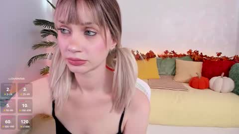 Claire - be back soon online show from 11-06-25, 08:21