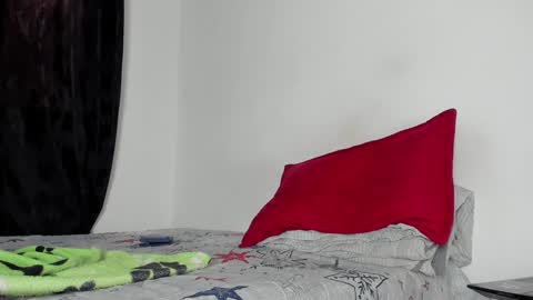 Angel Damons online show from 01-26-25, 05:34