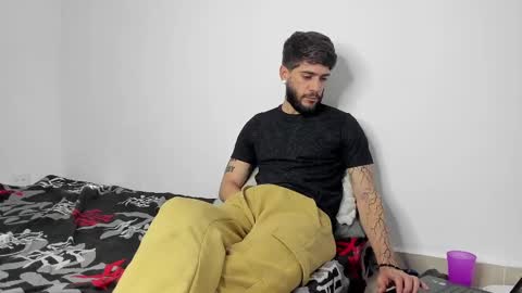 Angel Damons online show from 03-04-25, 12:44