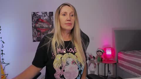 Patricia -  online show from 12-06-24, 01:55