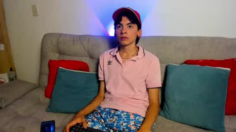 angel_dustt1 online show from 07-05-26, 08:38