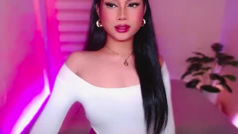 Angel online show from 05-18-26, 08:58