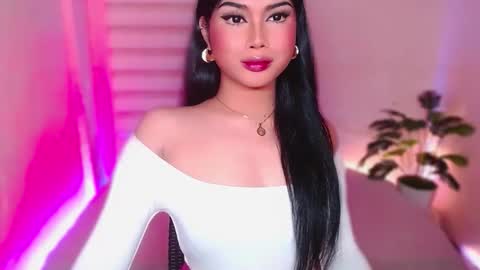 Angel online show from 05-20-26, 10:49