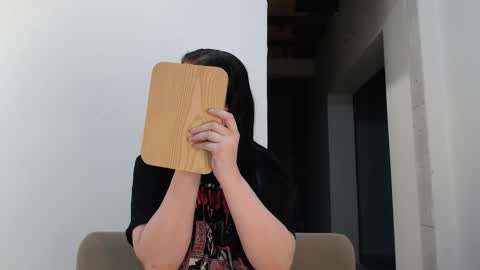 Angel online show from 10-31-25, 12:50