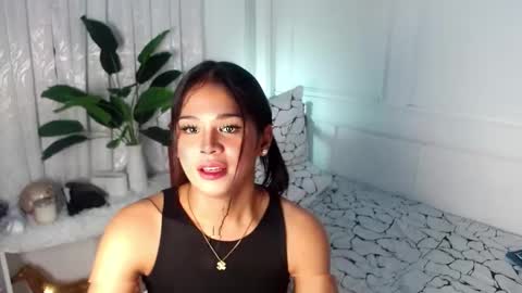 angela online show from 02-07-25, 05:31