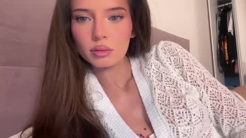 Snapshot of angel_isia chatting on 04-05-26, 10:40 isia online show from 04-05-26, 10:40