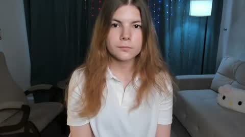 Snapshot of angel_leger chatting on 07-27-26, 07:59 Angel online show from 07-27-26, 07:59