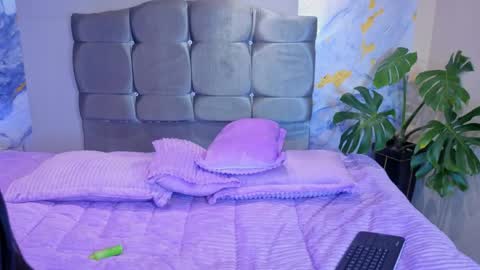 angel_medussa online show from 06-01-26, 08:32
