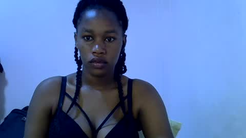angel_mia5 online show from 07-08-26, 01:32