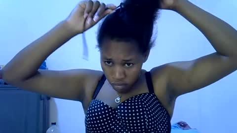 angel_mia5 online show from 07-14-26, 10:37