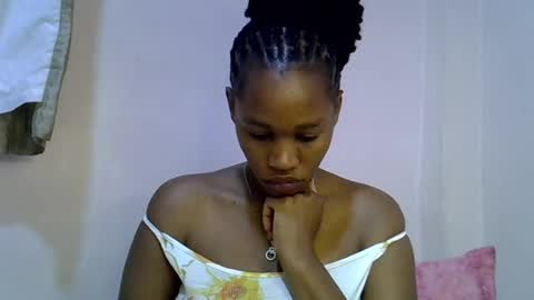 angel_mia5 online show from 07-28-26, 12:48