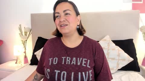 angel_velvet_ online show from 02-25-26, 05:22