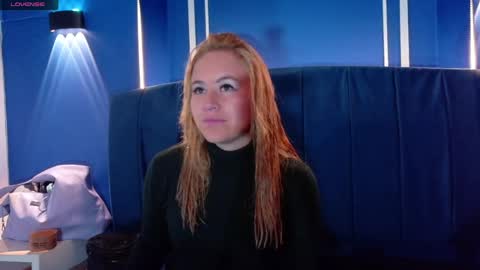Snapshot of angel_white25 chatting on 04-24-26, 11:01 Angel online show from 04-24-26, 11:01