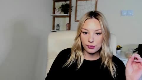 Angela online show from 03-04-26, 01:28