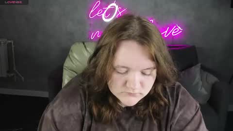 Angela online show from 07-31-26, 08:58