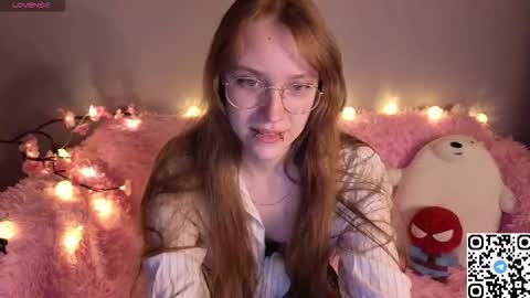Angela online show from 01-14-26, 01:11