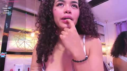 Angela online show from 01-10-26, 01:35