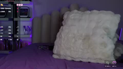 Angela online show from 07-28-26, 04:39