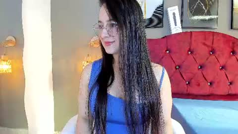 angela_nix online show from 06-25-26, 03:27