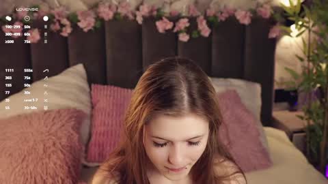 Mary online show from 05-15-26, 01:51