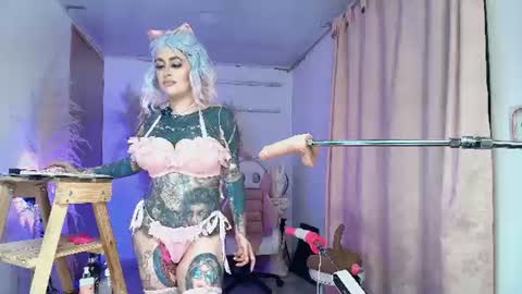 Angela Cianuro online show from 06-21-26, 03:20