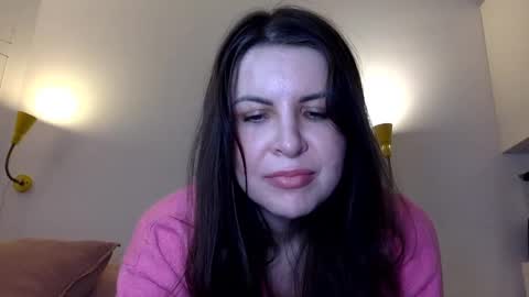 Snapshot of angeladarkk chatting on 12-22-24, 10:58 Angela online show from 12-22-24, 10:58