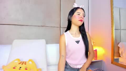 angelag_ online show from 06-21-26, 04:37