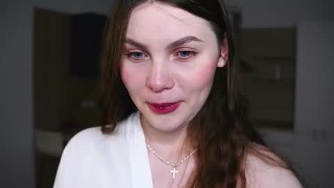 Olivia online show from 11-25-25, 07:30