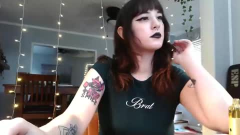 Snapshot of angelalice555 chatting on 05-12-26, 10:40 angelalice555 online show from 05-12-26, 10:40
