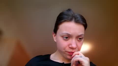 AngelaMist online show from 04-11-26, 01:37