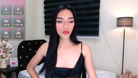 SENORITA online show from 10-20-25, 05:35